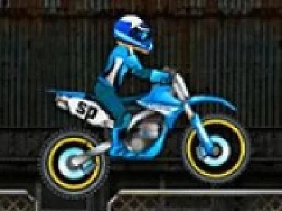cascador explozibil cu motoreta