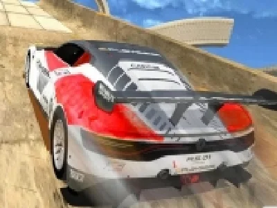 cascadorii cu masini in oras