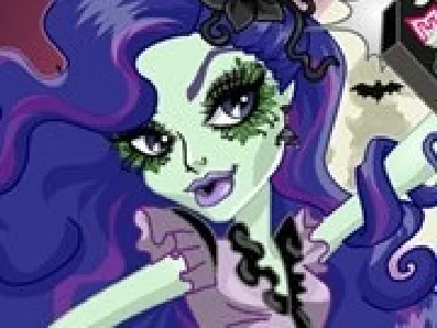 costumatii monster high cu amanita nightshade