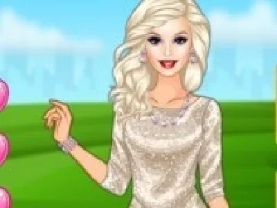 barbie selena gomez in haine sclipitoare