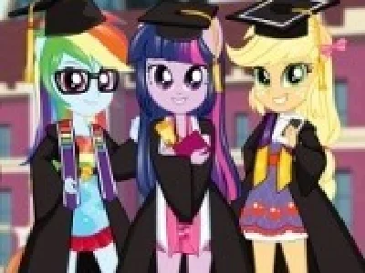 fetele ponei din equestria la absolvire