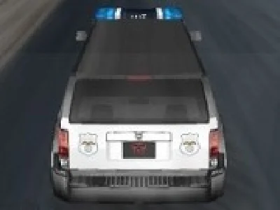 dube de politie in cursa