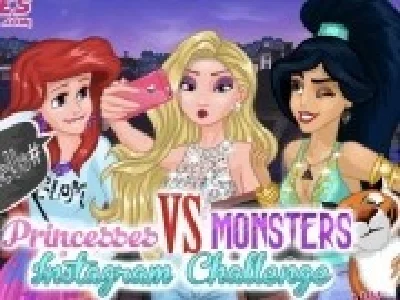fetele disney vs fetele monster high in fotografii