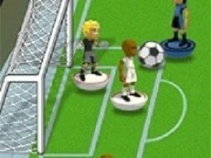fotbal cu jucarii fotbalisti