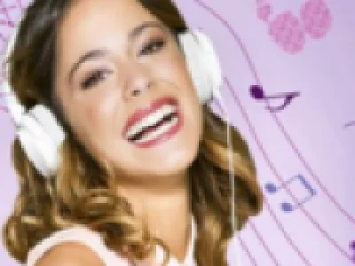 violetta invata sa danseze